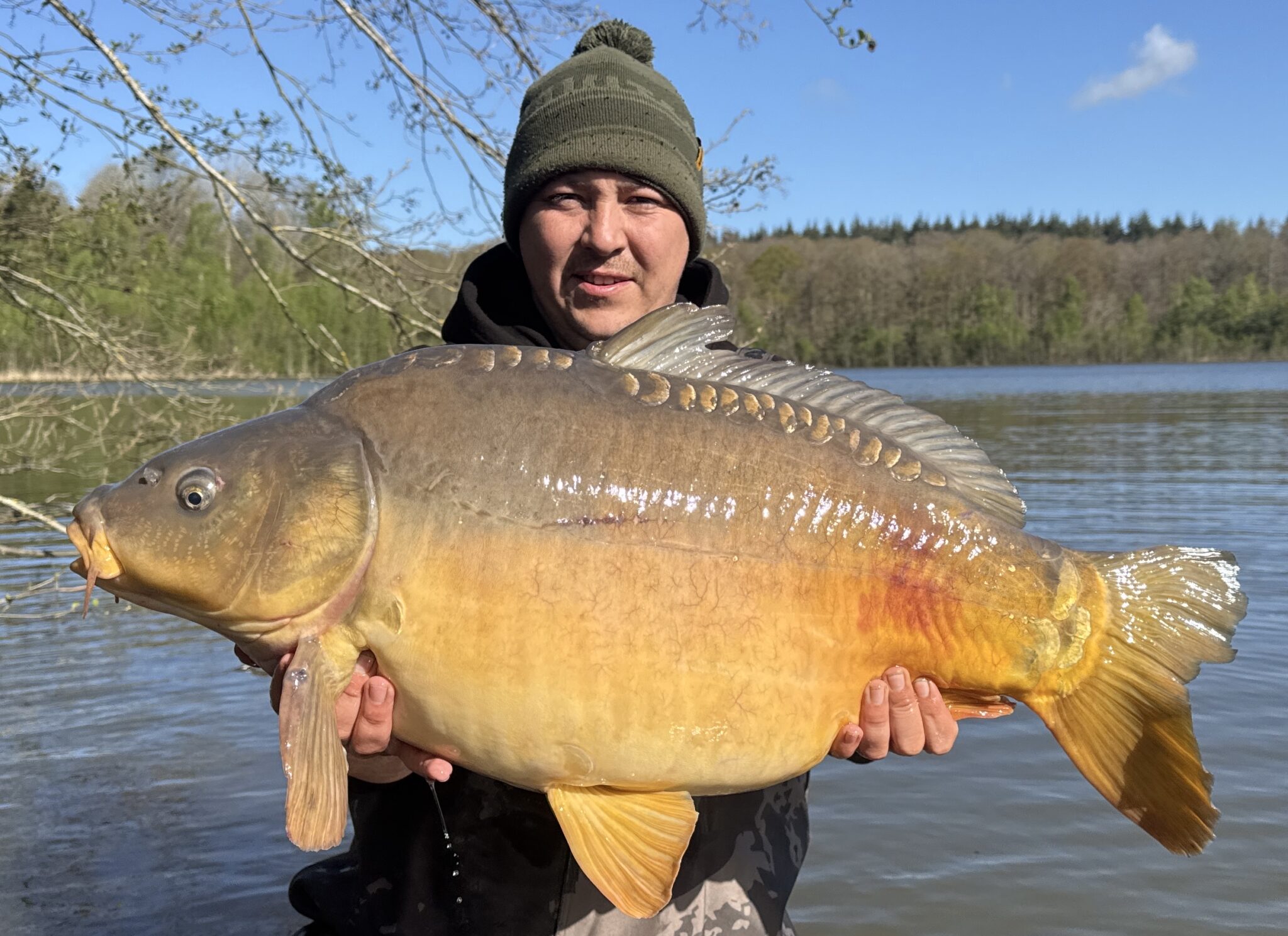 lake exclusive carp fishing holidays