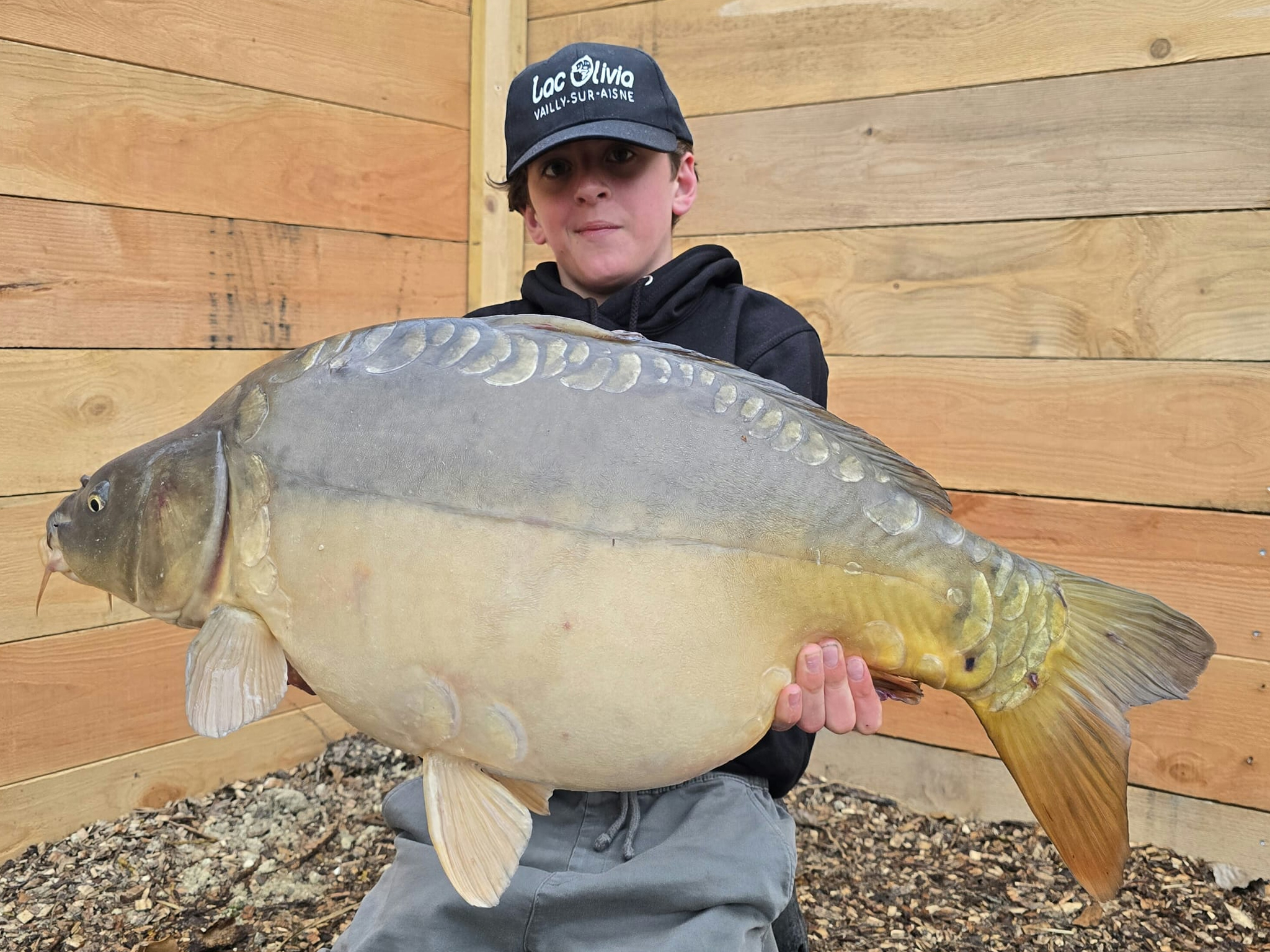 lake exclusive carp fishing holidays